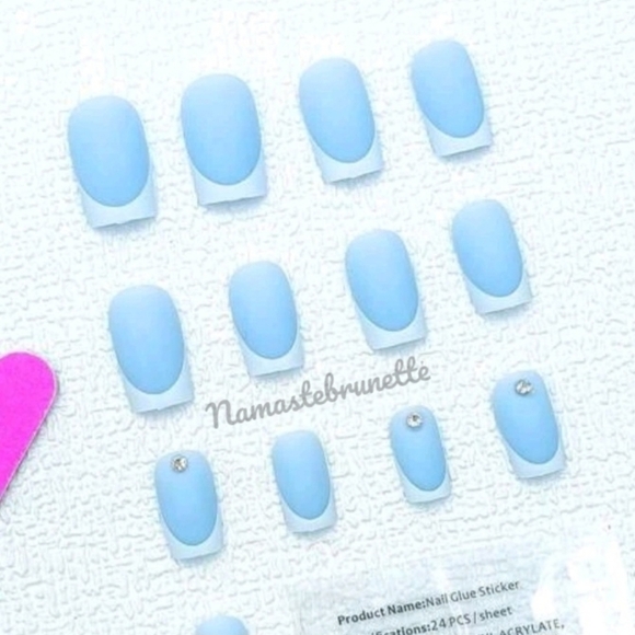 2/$16 Rhinestone Blue Press On Nails - Picture 4 of 8